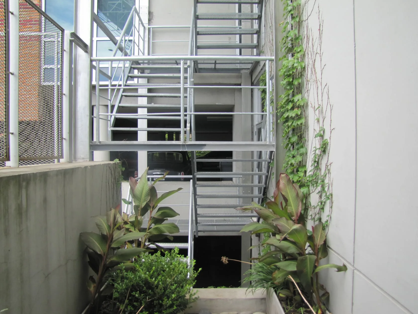 Escaleras — Escaleras — instalación 12