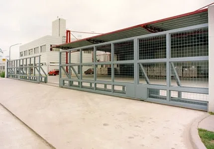 Corredizos — Portones automáticos — instalación 25