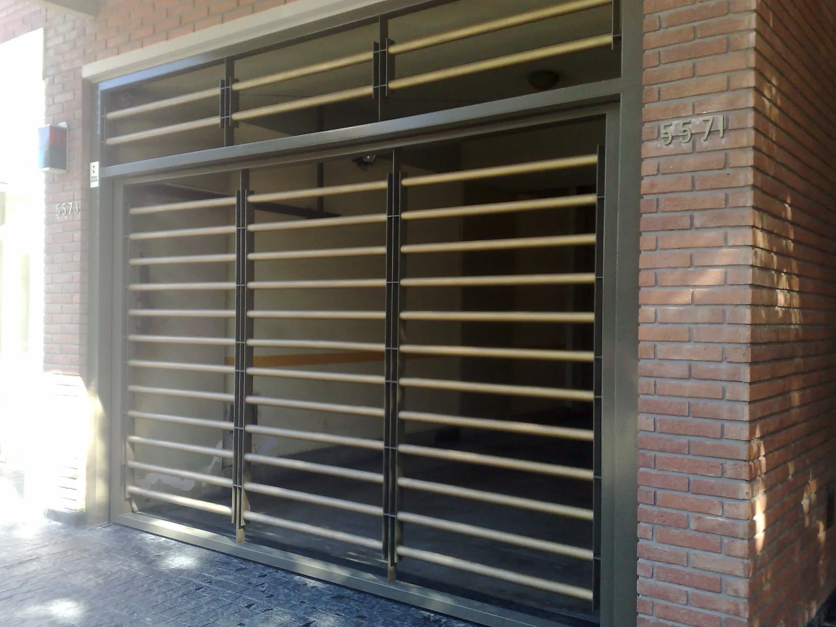 Corredizos — Portones varios — instalación 29